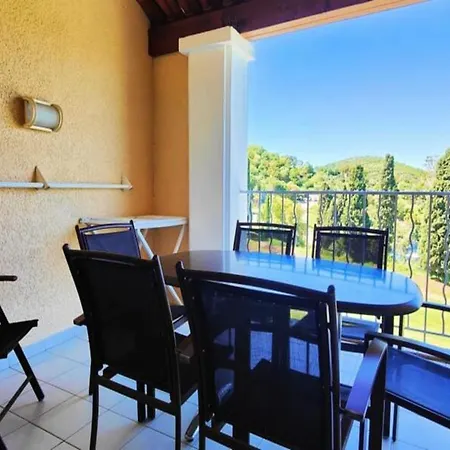 Apartment For 6 People Saint-Raphael (Var)
