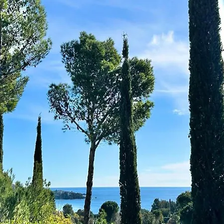 Apartment For 6 People Saint-Raphael (Var)