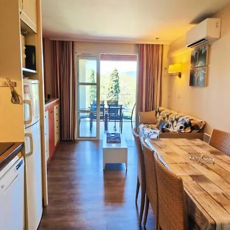 For 6 People Apartment *